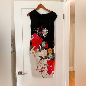 Midi Floral Trina Turk stunner! This is a fitted cocktail dress, worn twice.